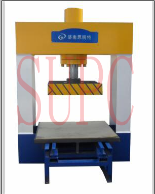 防爆殼體(ti) 加緊機構.png