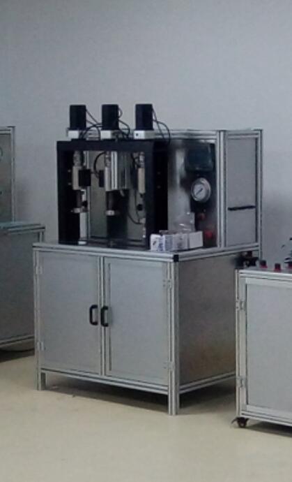 瓶閥壽命測試台|瓶閥開啟關(guan) 閉壽命試驗台