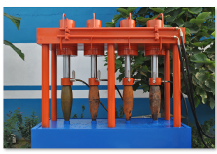 炮彈殼體(ti) （管件）水壓試驗機