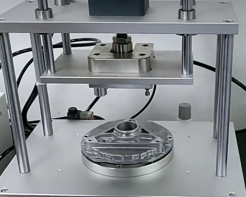 關(guan) 於(yu) 測試小型防爆殼體(ti) 水壓疑問解析；